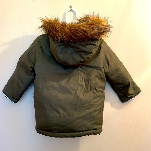 Super warm gap winter coat sz 18-24 months - Picture 3 of 7